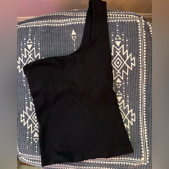 FREE PEOPLE INTIMATELY On the Dot One Shoulder Black Cami XS/S - Picture 4 of 6